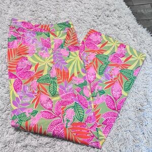 Women- lilly Pulitzer!!